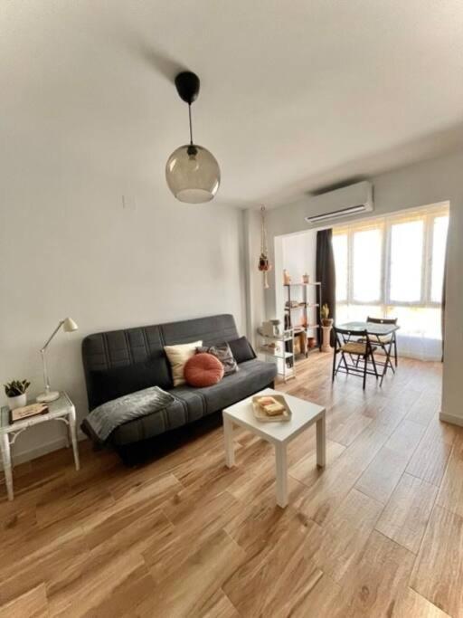 Acogedor Estudio 650 M De Playa 푸엔히롤라 외부 사진